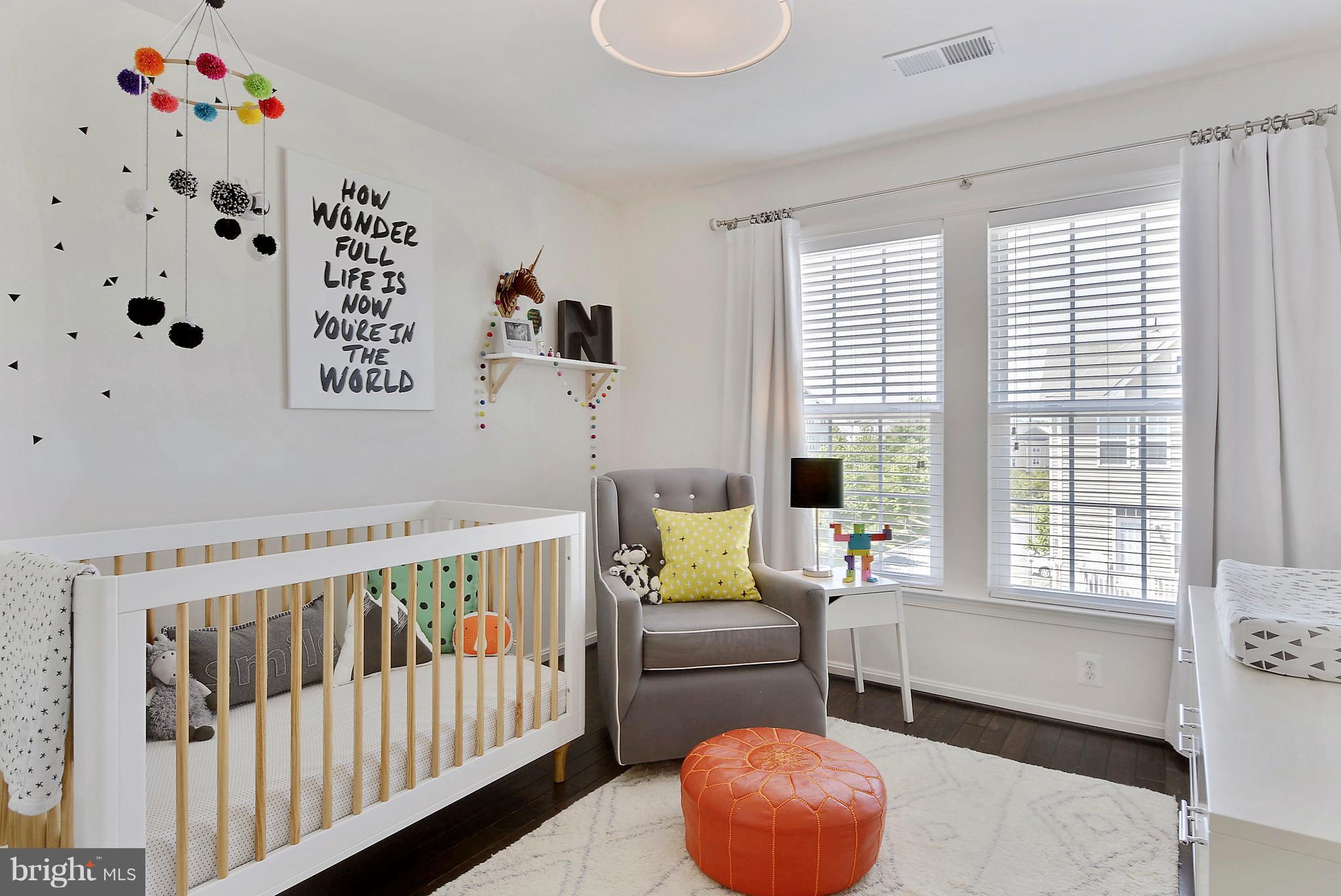 22652 Gray Falcon Square Ashburn, VA 20148 - Photo 21 of 28 Bedroom