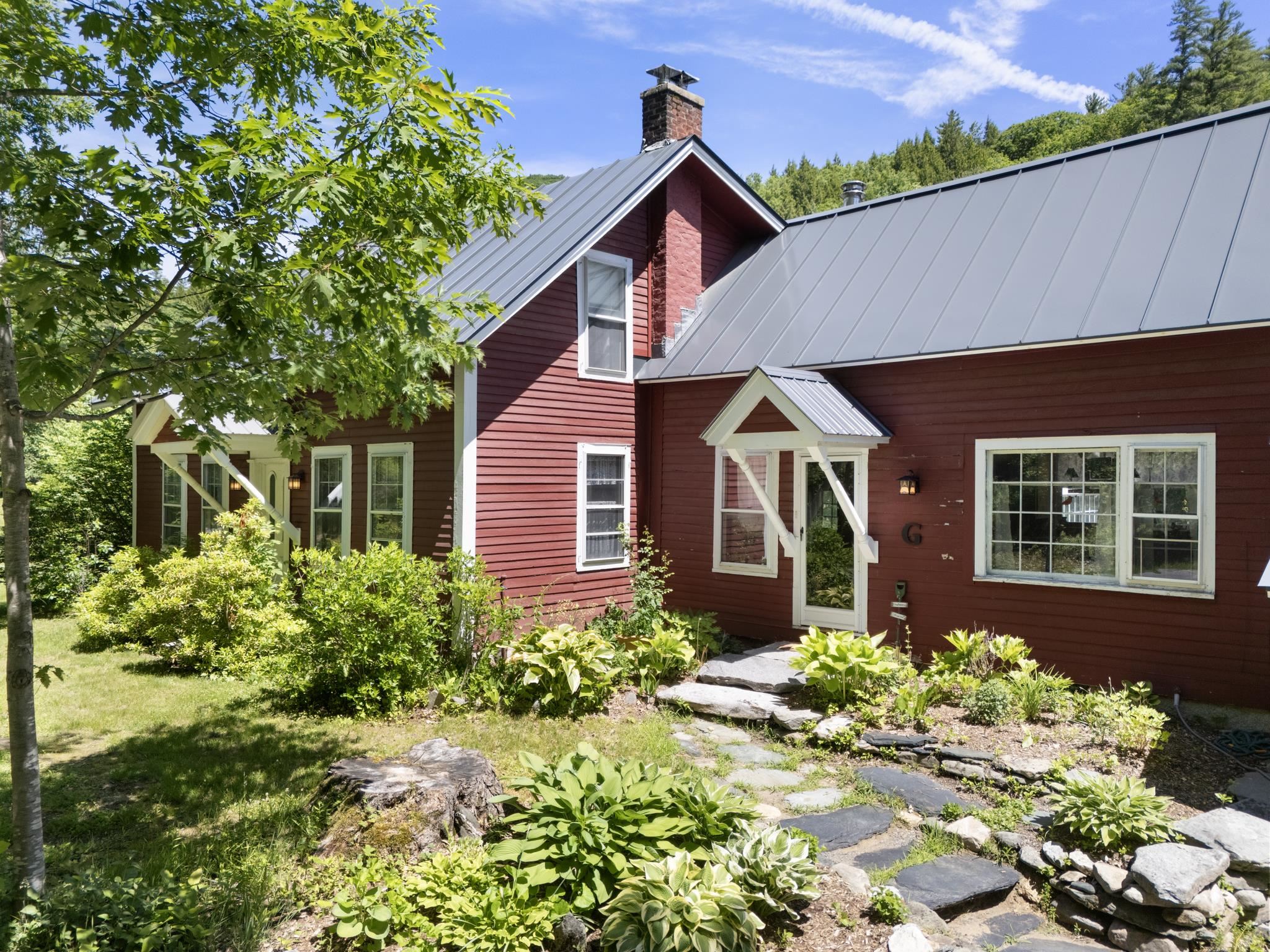 492 Dover Road Newfane, VT 05351 - Photo 3 of 59