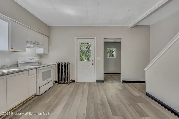 $1,400 | 514 Stipp Court, Scranton, PA 18510