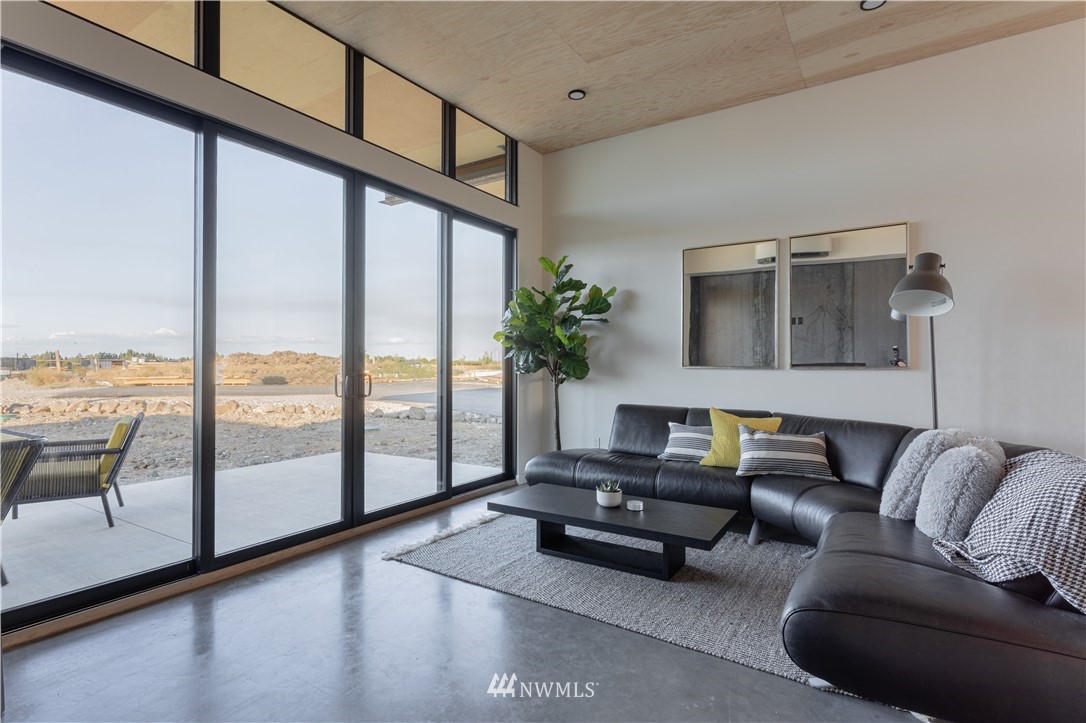 23584 Gorge View Loop Road Quincy, WA 98848 - Photo 13 of 39