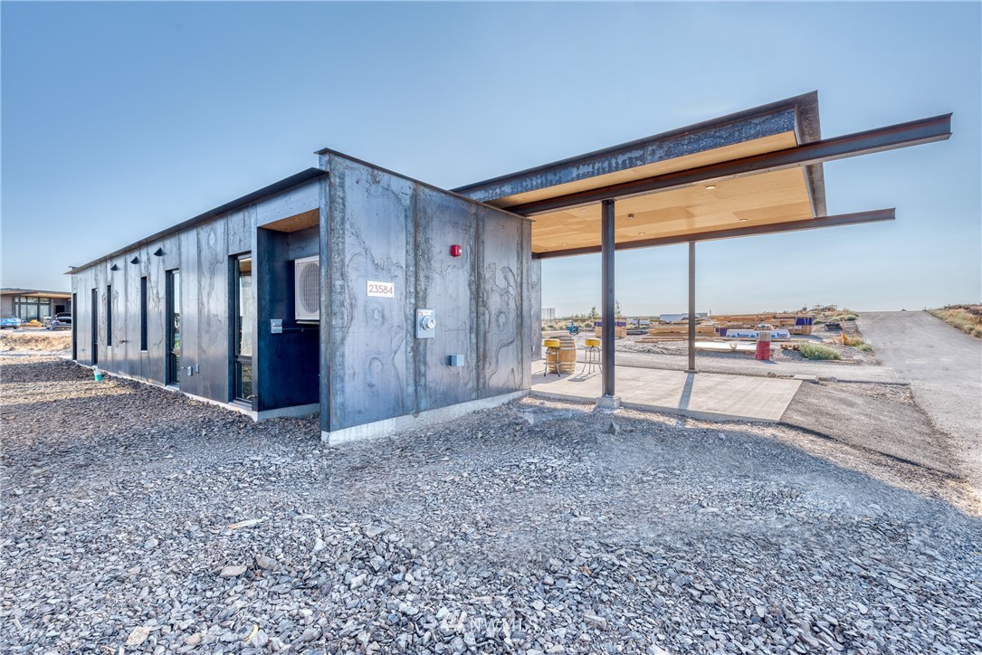 23584 Gorge View Loop Road Quincy, WA 98848 - Photo 31 of 39