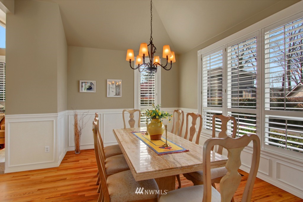 117 Slater Street Kirkland, WA 98033 - Photo 3 of 15