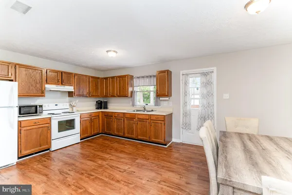$1,550 | 226 Brunswick Road, Stephens City, VA 22655