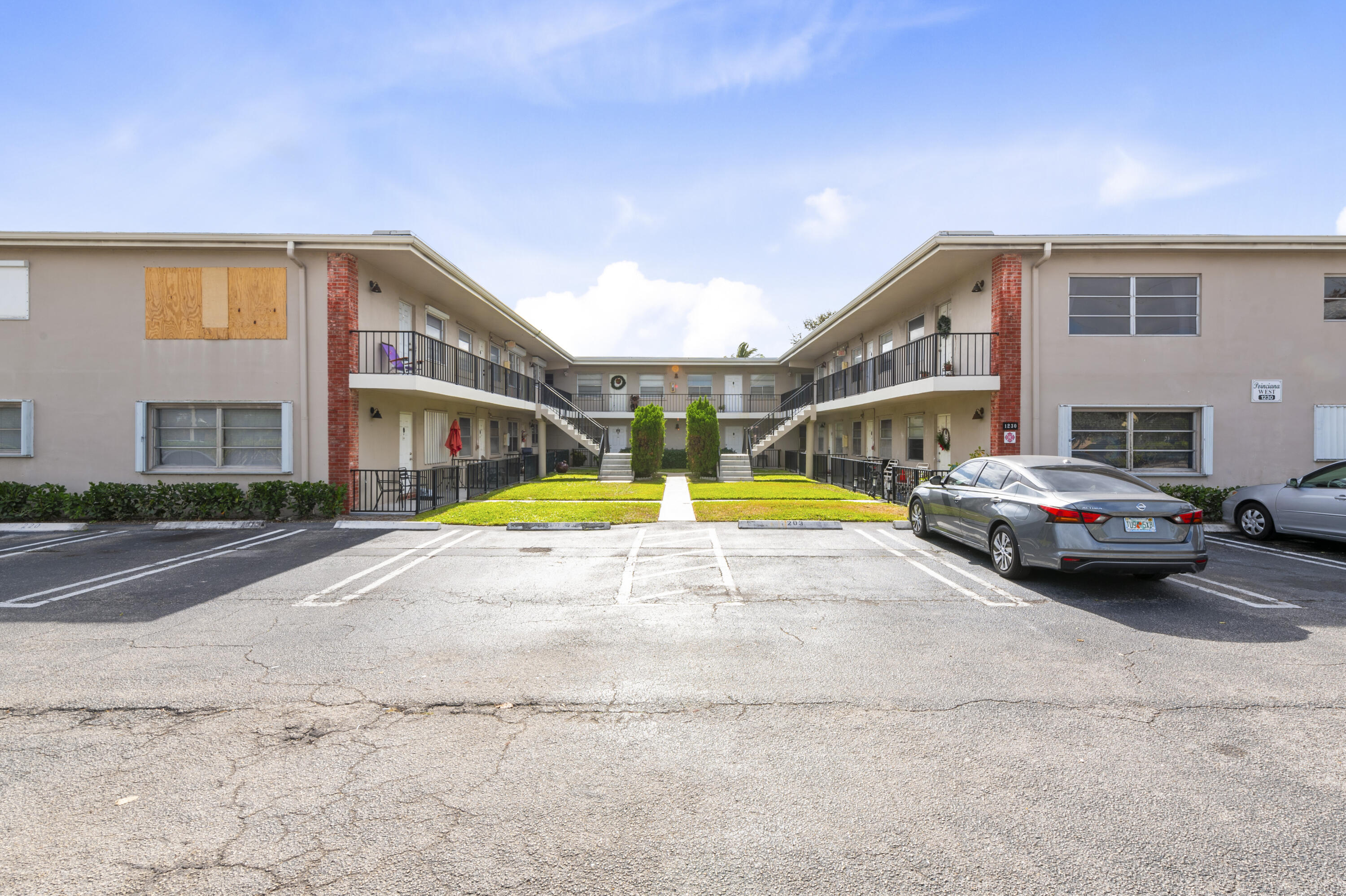 1230 Old Boynton Road, Unit 203 Boynton Beach, FL 33426 - Photo 16 of 18 Parking 1