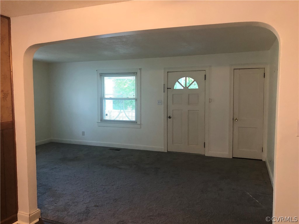 3201 Courthouse Road Hopewell, VA 23860 - Photo 5 of 13 Gallery Image 5
