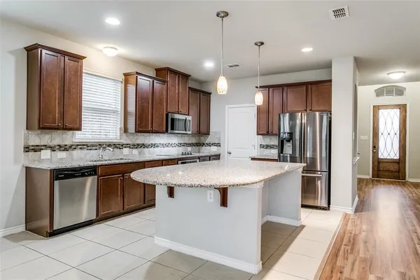 $2,850 | 3801 Juniperio Street, Denton, TX 76208