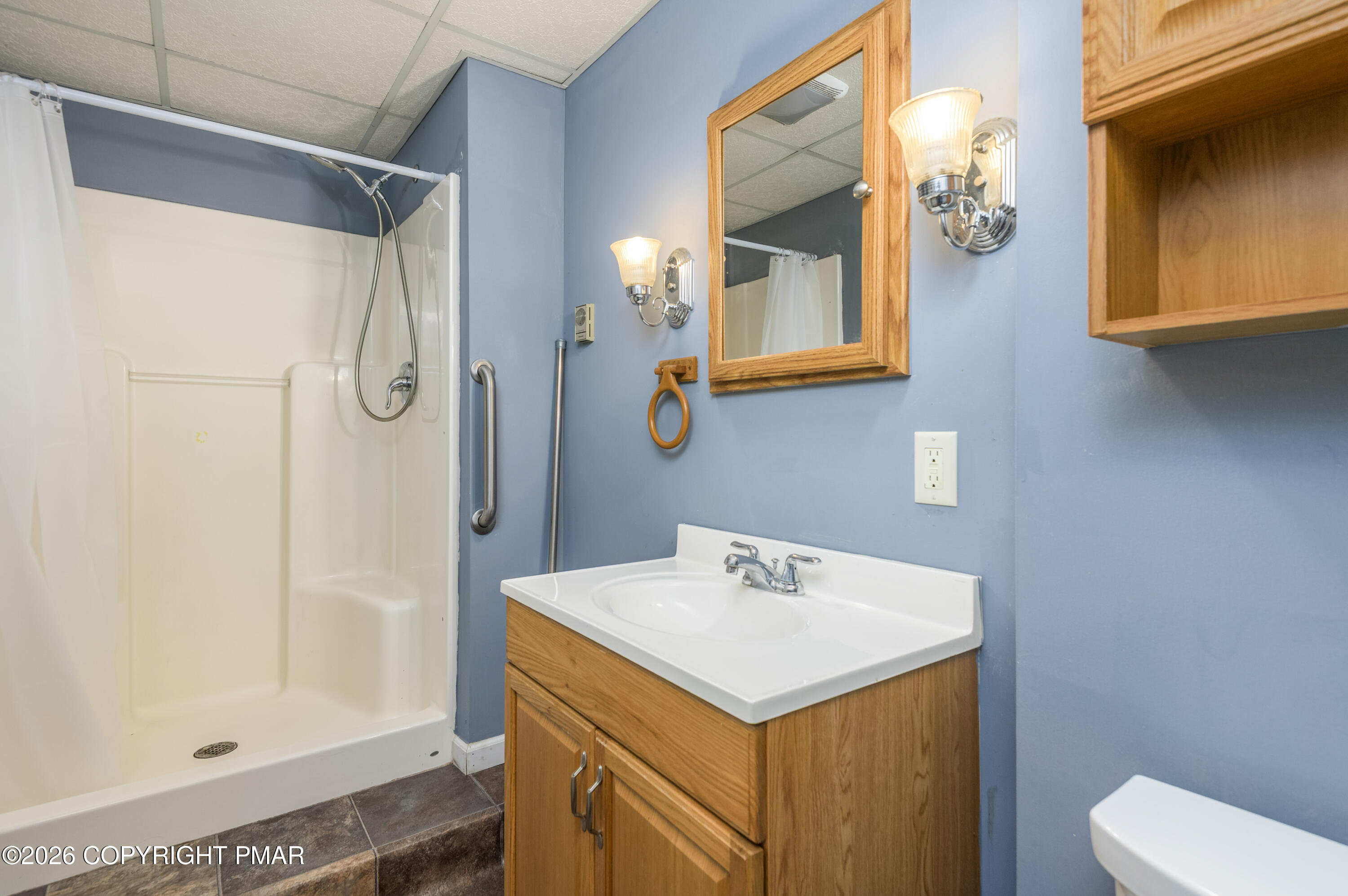 2289 Walnut Trail Bushkill, PA 18324 - Photo 25 of 32 Downstairs in law suite bathroom