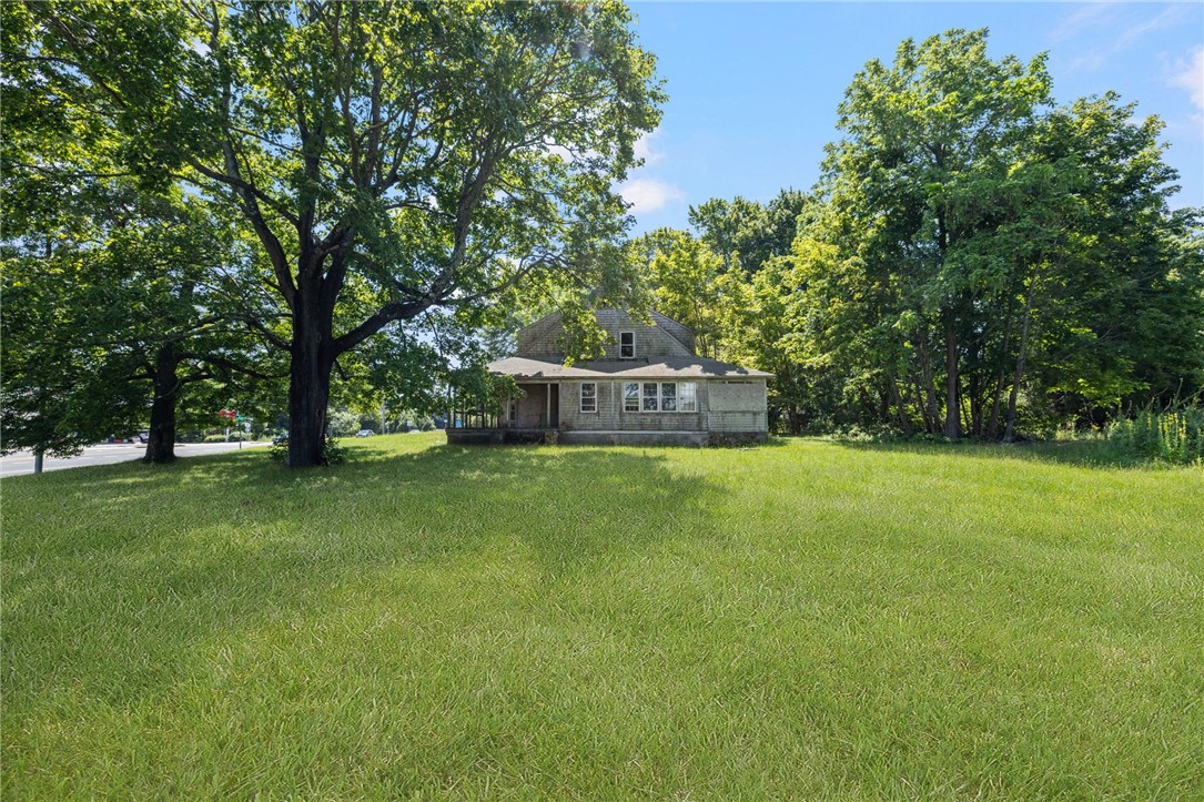 1819 Boston Neck Road North Kingstown, RI 02874 - Photo 14 of 18 Gallery Image 14