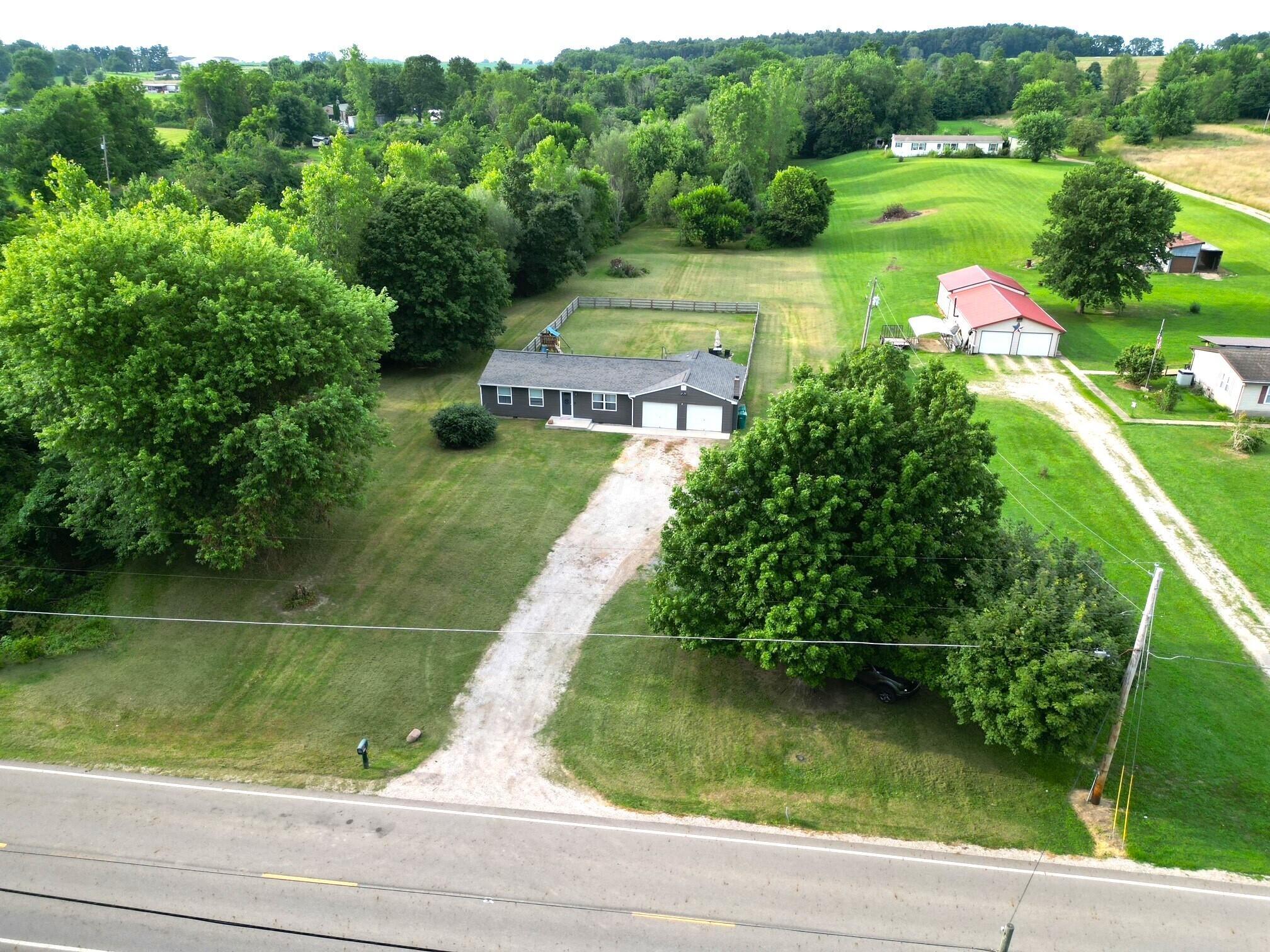 9680 Tarlton Road Southwest Stoutsville, OH 43154 - Photo 14 of 21 12