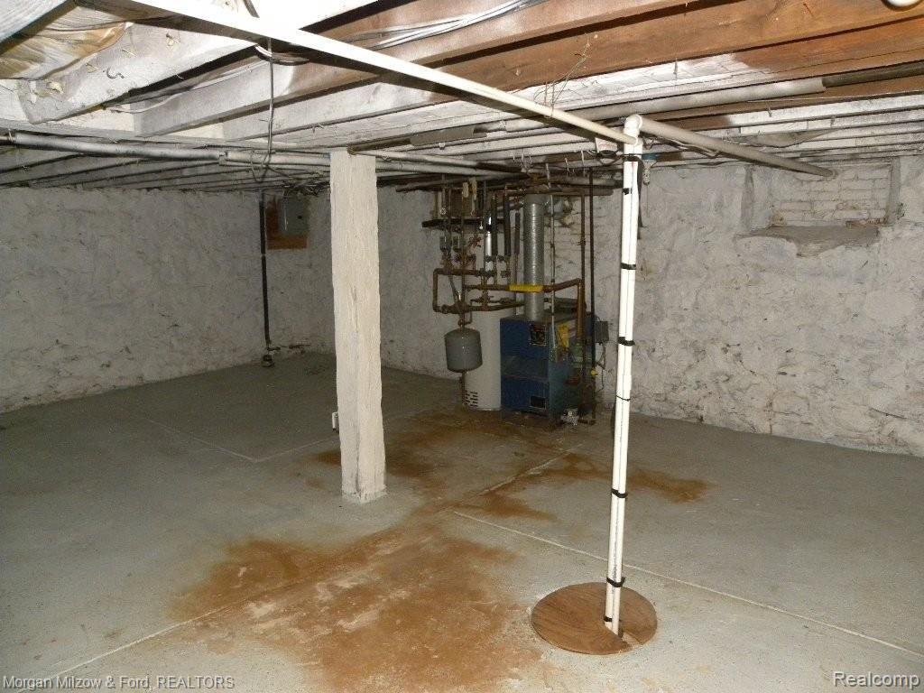 494 Joslyn Road Lake Orion, MI 48362 - Photo 15 of 18 Basement