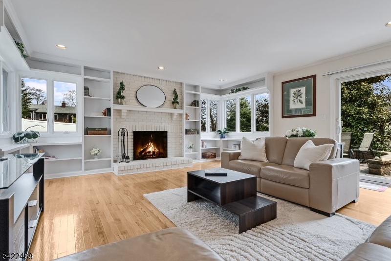 360 Upland Road Mountainside, NJ 07092 - Photo 14 of 30