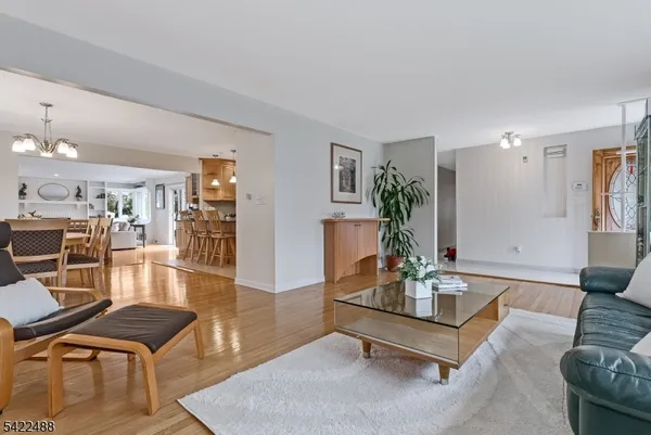 $969,000 | 360 Upland Road, Mountainside, NJ 07092