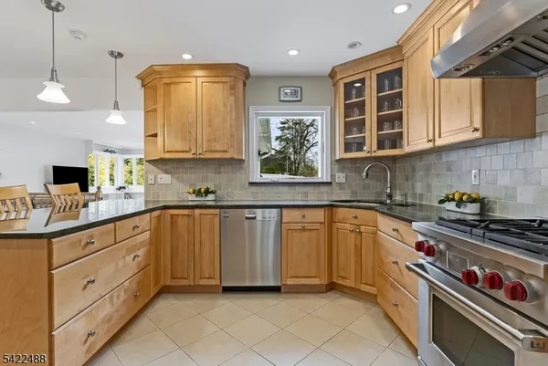 $969,000 | 360 Upland Road, Mountainside, NJ 07092