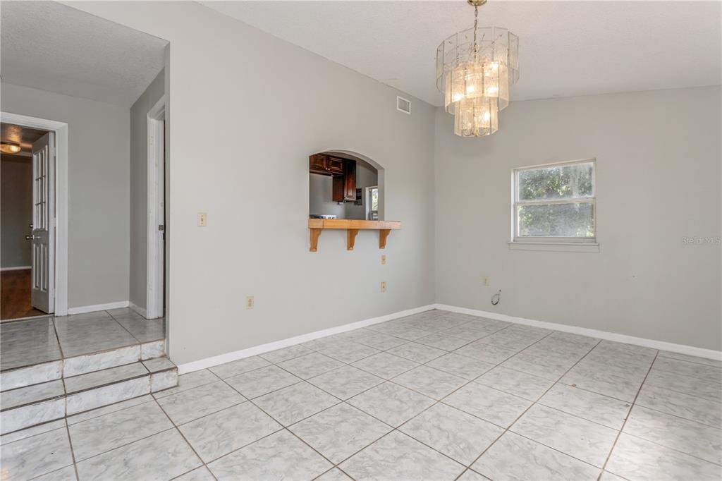 5051 Varn Road Plant City, FL 33565 - Photo 10 of 49 Gallery Image 10