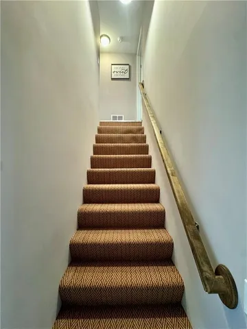 $264,900 | 4711 East 43rd Street, Kansas City, MO 64130