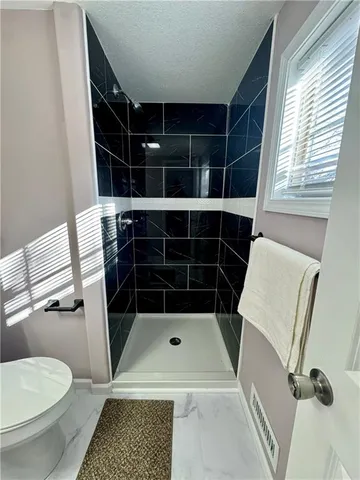 $264,900 | 4711 East 43rd Street, Kansas City, MO 64130