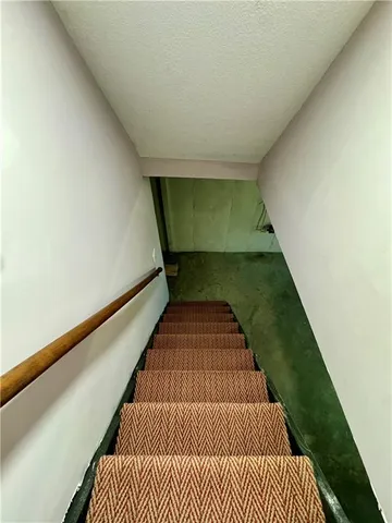 $264,900 | 4711 East 43rd Street, Kansas City, MO 64130