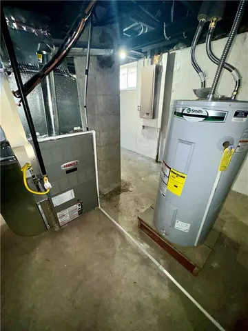 $264,900 | 4711 East 43rd Street, Kansas City, MO 64130