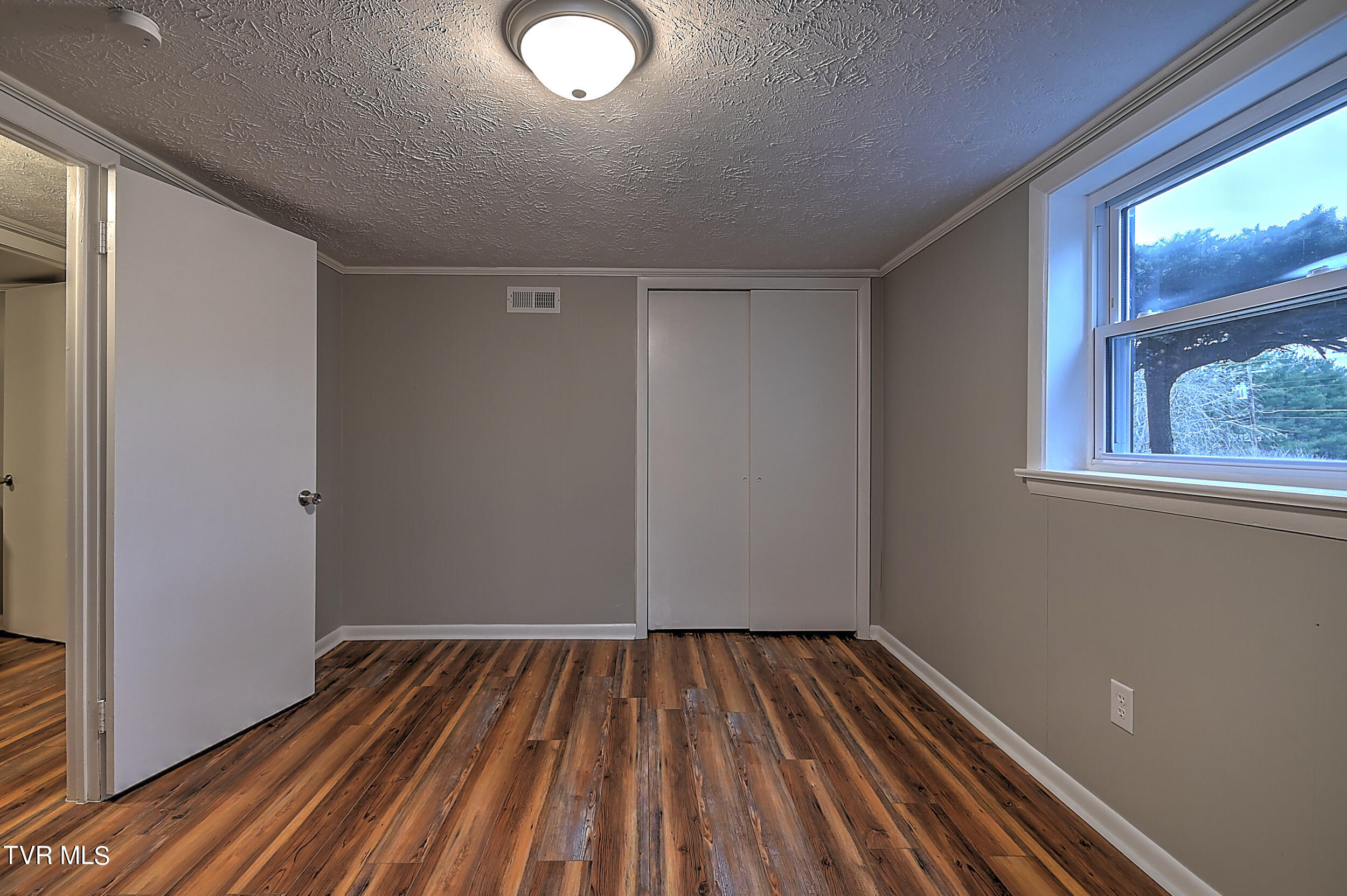 880 Warrensburg Road Greeneville, TN 37743 - Photo 36 of 80 880 Warrensburg-47