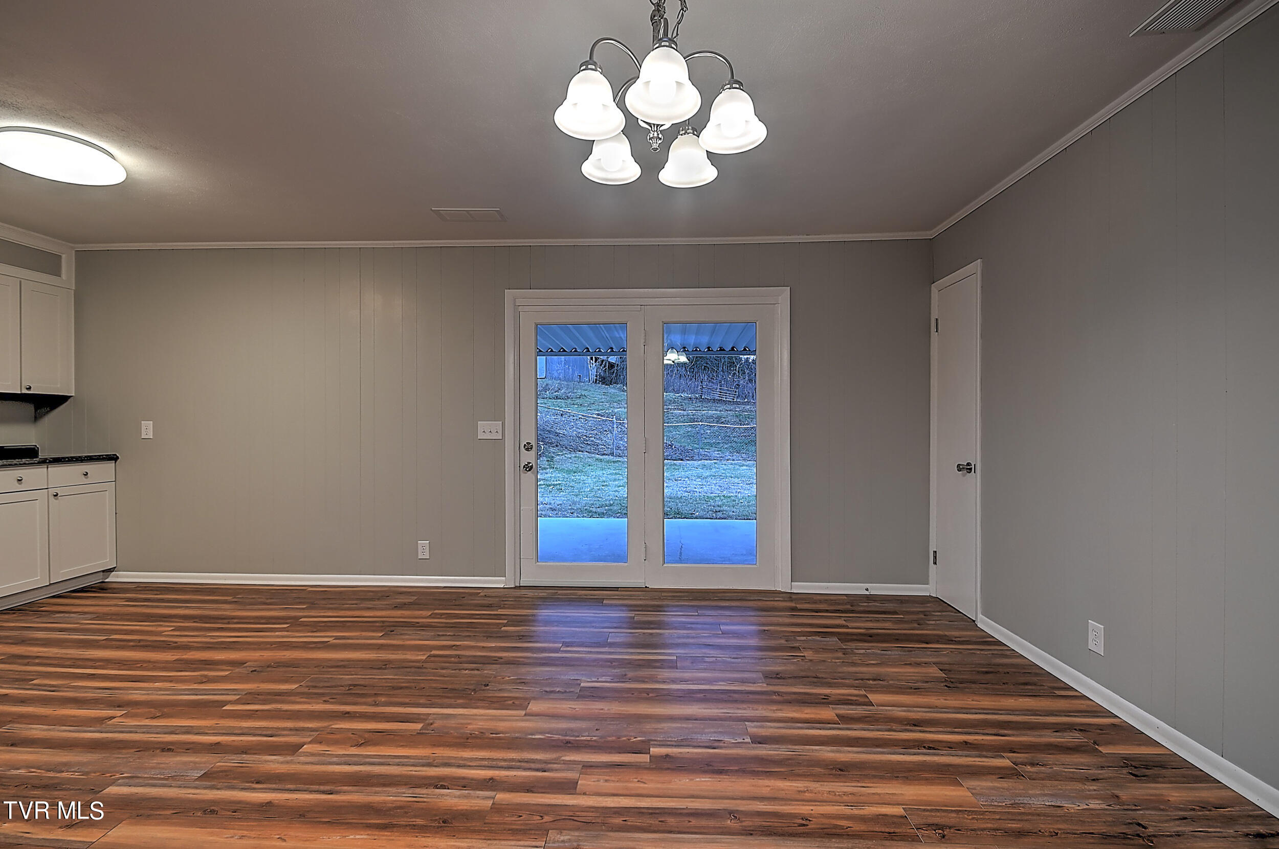 880 Warrensburg Road Greeneville, TN 37743 - Photo 6 of 80 880 Warrensburg-19