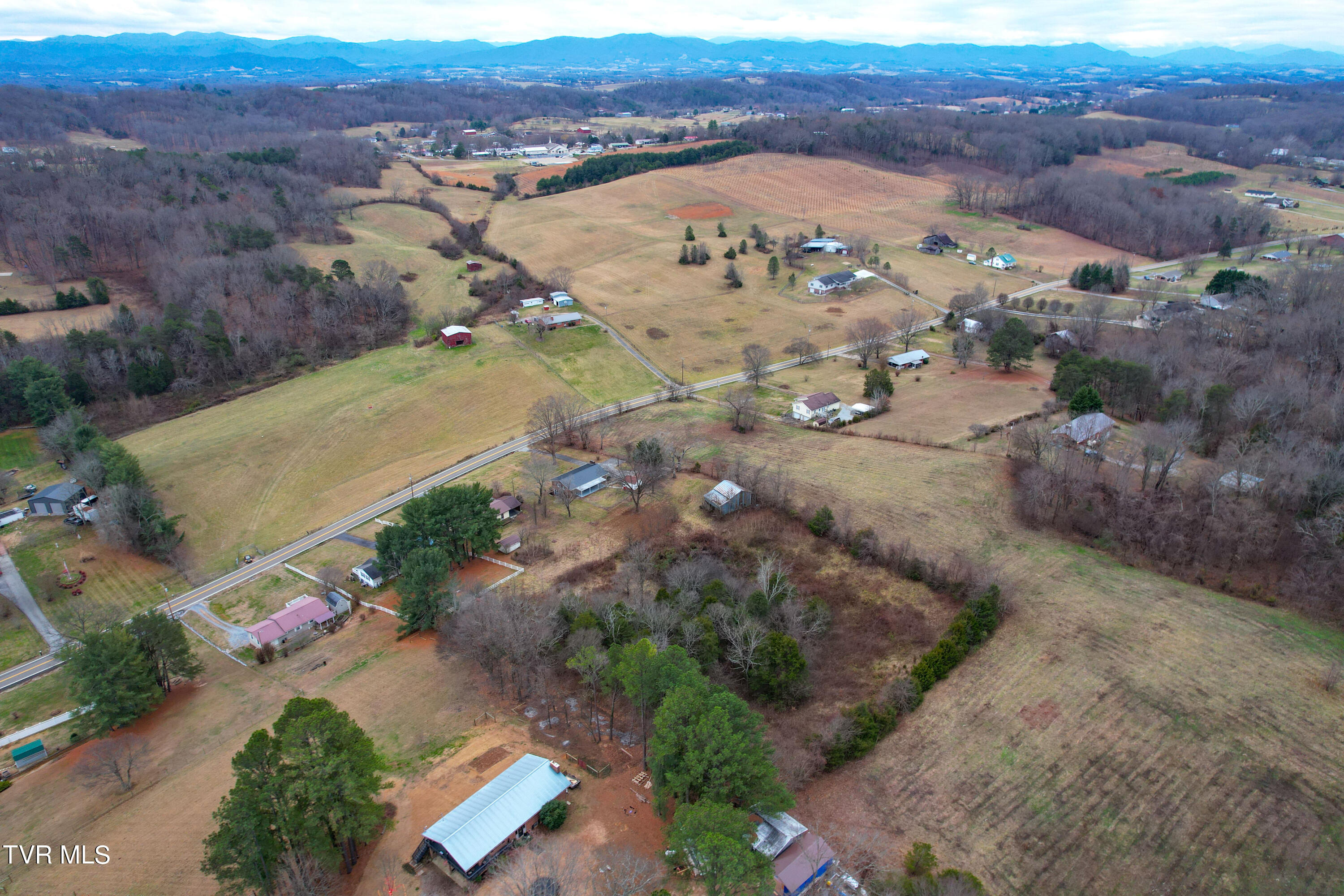 880 Warrensburg Road Greeneville, TN 37743 - Photo 68 of 80 880 Warrensburg DRONE BAM-11
