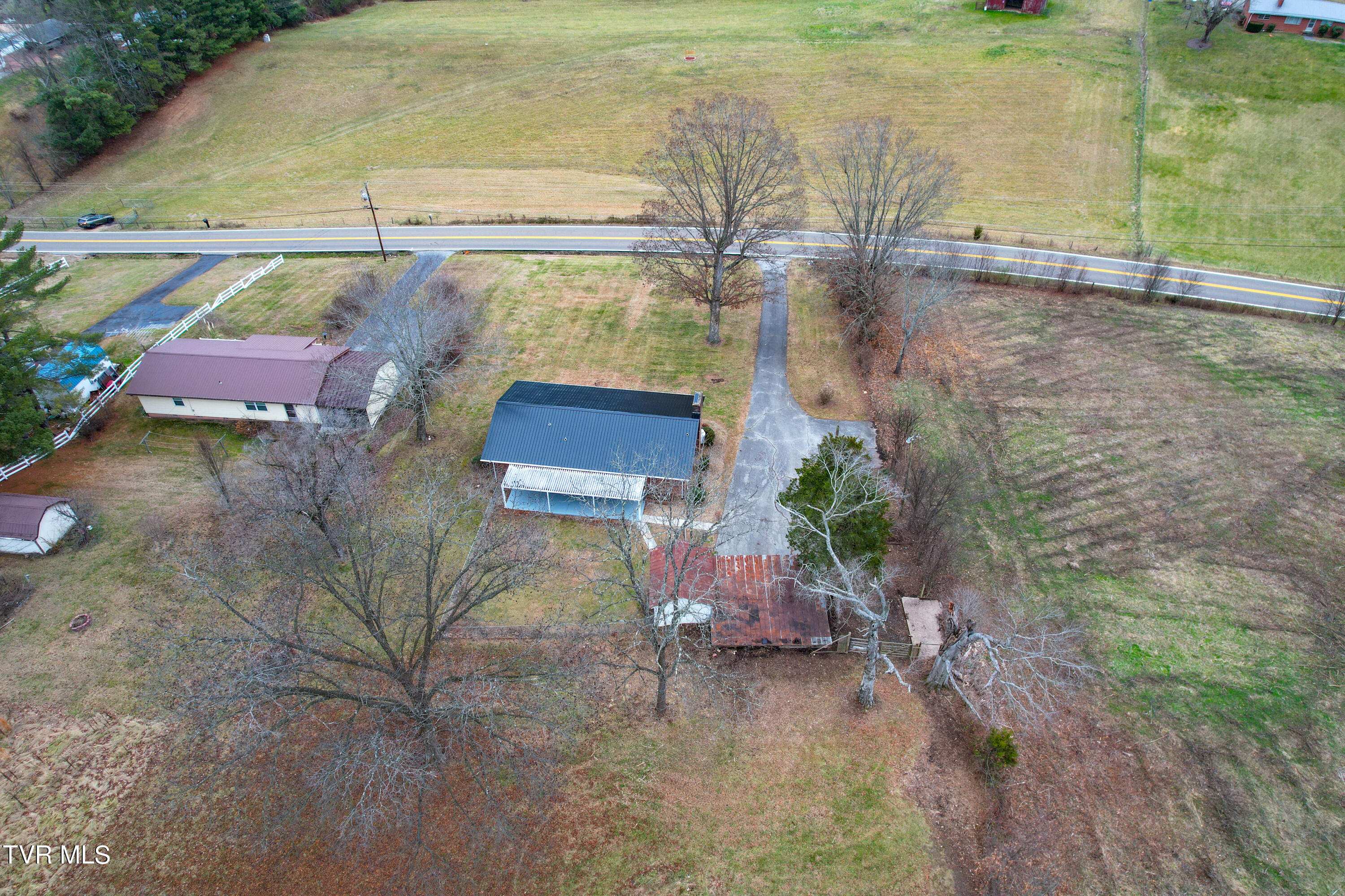 880 Warrensburg Road Greeneville, TN 37743 - Photo 74 of 80 880 Warrensburg DRONE BAM-16