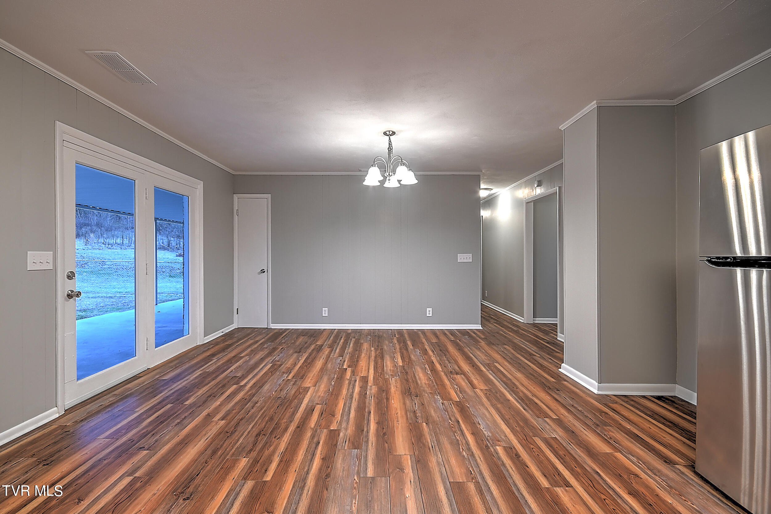 880 Warrensburg Road Greeneville, TN 37743 - Photo 9 of 80 880 Warrensburg-24