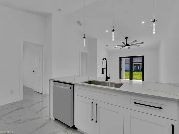 $509,999 | 329-331 Grant Boulevard, Lehigh Acres, FL 33974