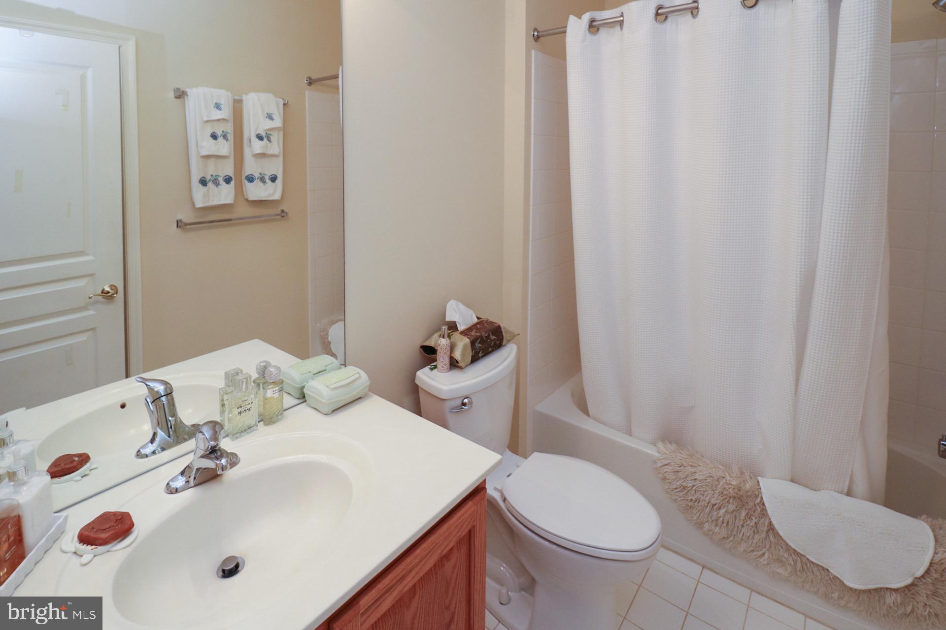 11 Emery Way Delanco, NJ 08075 - Photo 17 of 24 Gallery Image 17