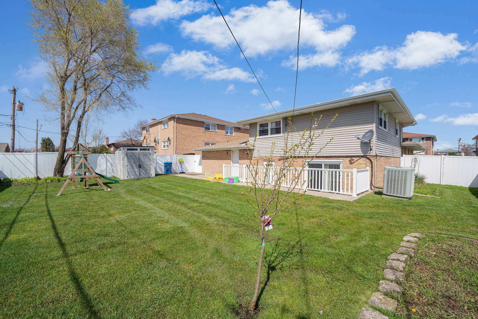 7849 79th Place Bridgeview, IL 60455 - Photo 25 of 30