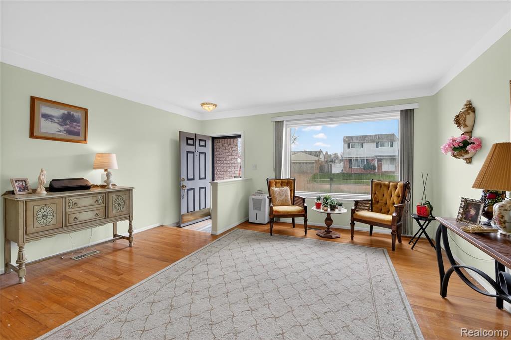 25046 Chestnut Street Taylor, MI 48180 - Photo 5 of 45