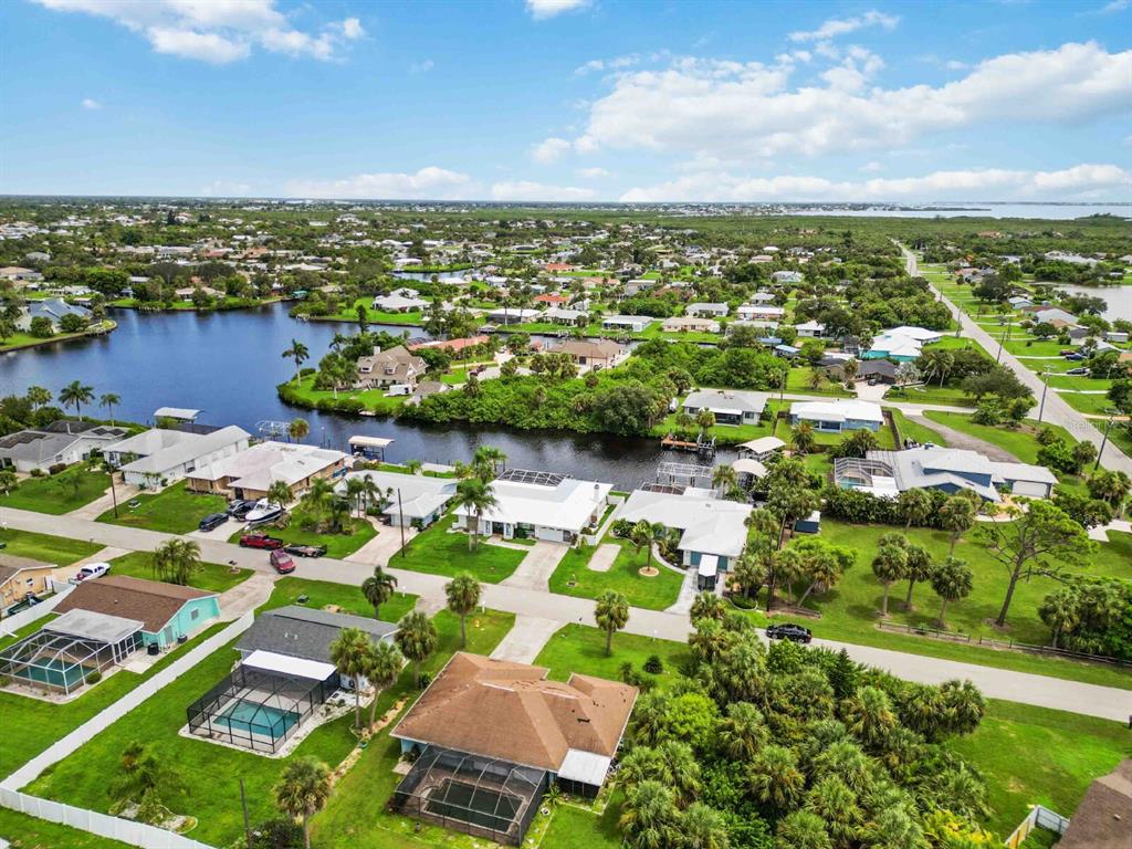 18606 Briggs Circle Port Charlotte, FL 33948 - Photo 36 of 44 a view of a city