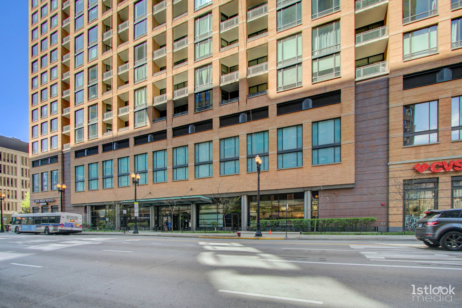 520 South State Street, Unit 1103 Chicago, IL 60605 - Photo 3 of 43 a building view