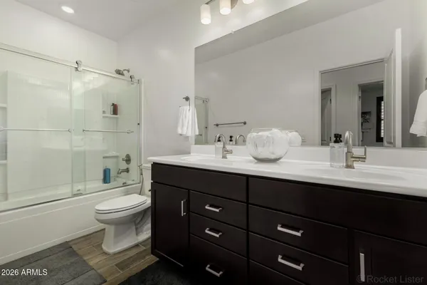 $485,000 | 1917 East Hampton Lane, Unit 104, Gilbert, AZ 85295
