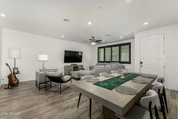 $485,000 | 1917 East Hampton Lane, Unit 104, Gilbert, AZ 85295