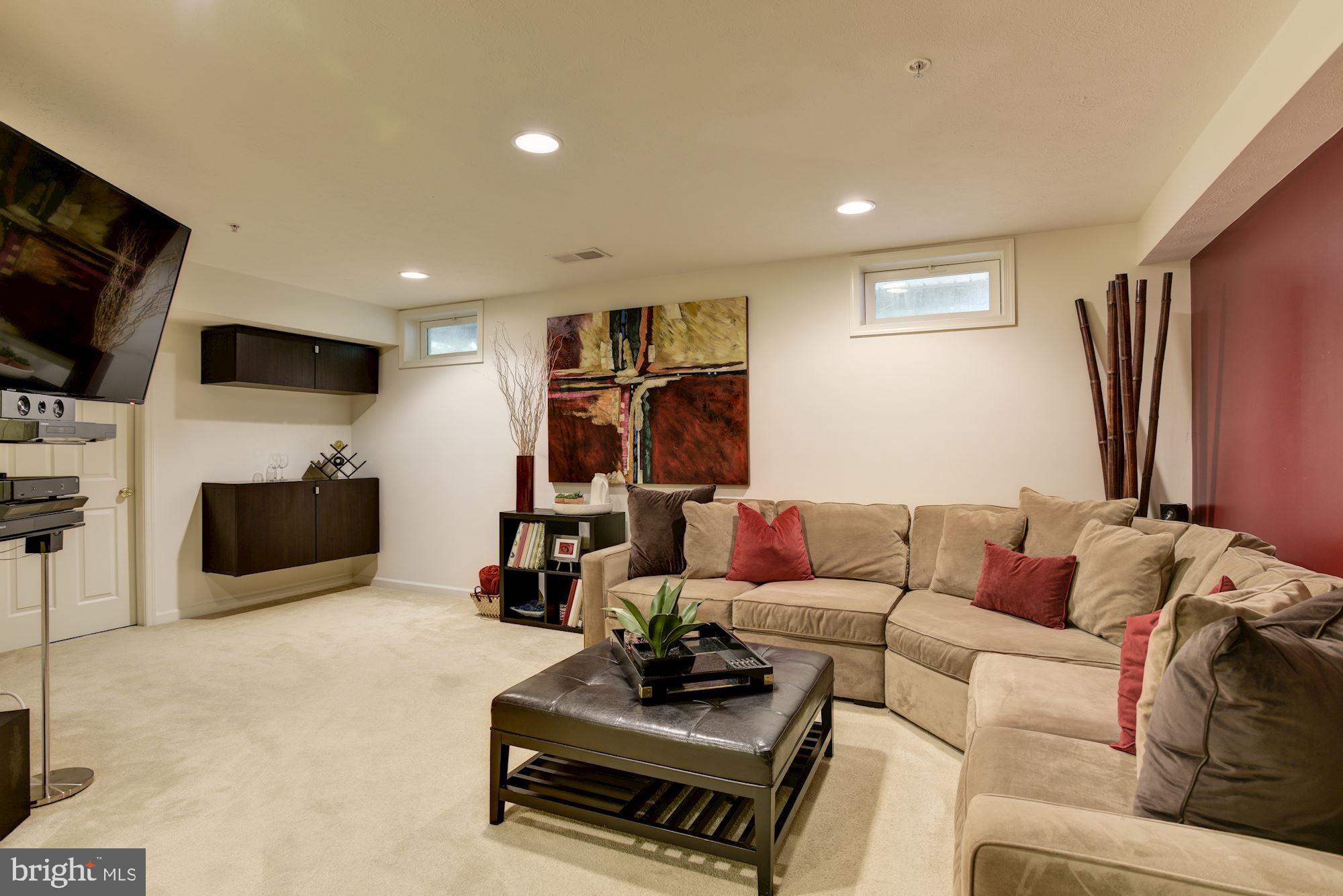 9719 Davison Road Baltimore, MD 21220 - Photo 22 of 31 Recreation Room