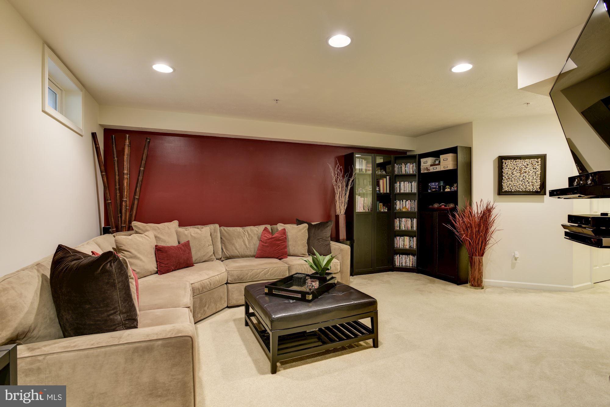 9719 Davison Road Baltimore, MD 21220 - Photo 23 of 31 Recreation Room