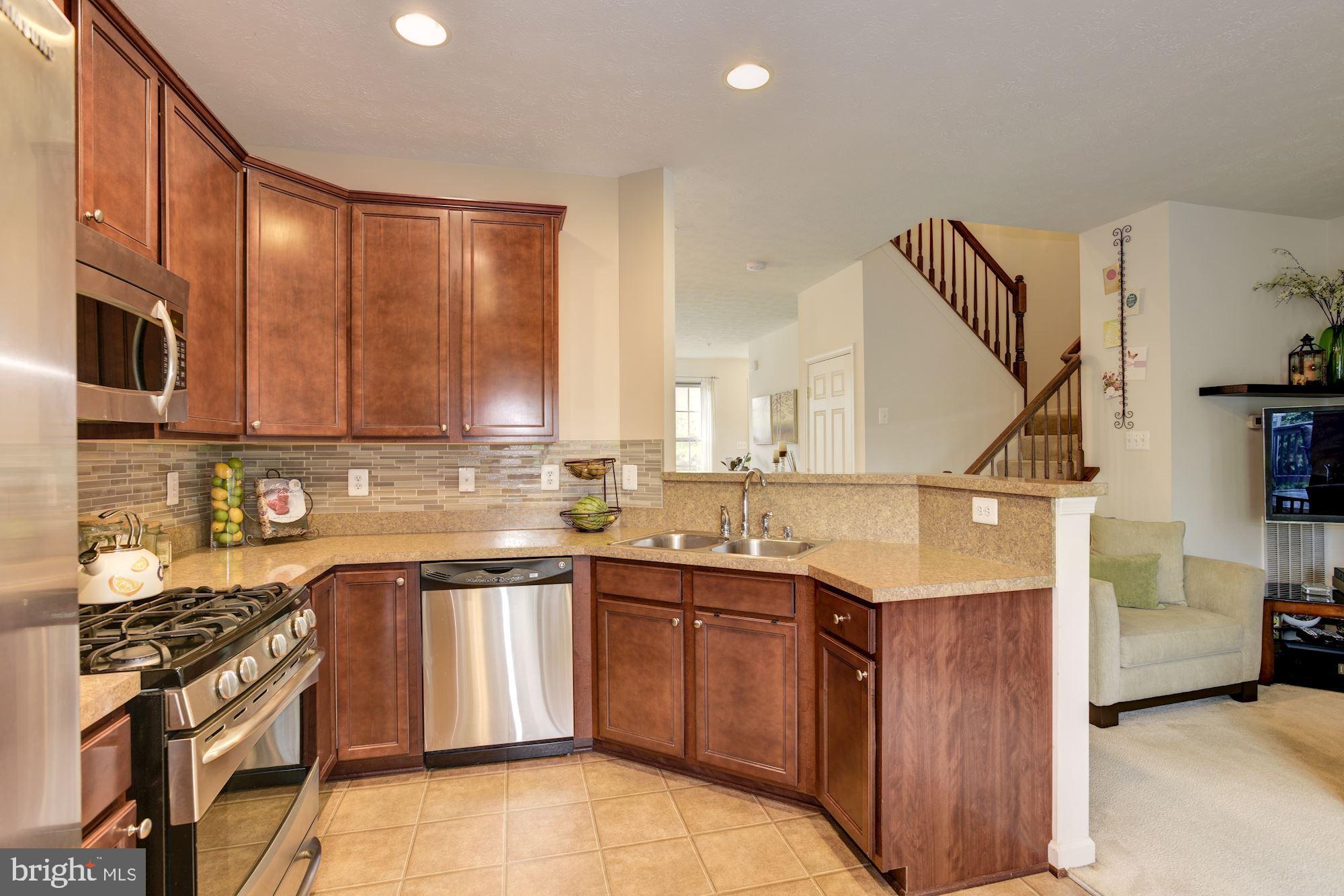 9719 Davison Road Baltimore, MD 21220 - Photo 8 of 31 Kitchen