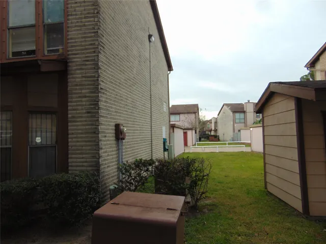 $139,900 | 12300 Brookglade Circle, Unit 74, Houston, TX 77099