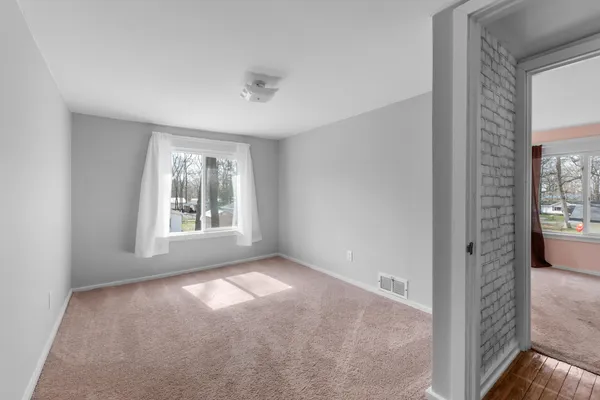 $173,500 | 2394 Forrest Drive, Hillsdale, MI 49242