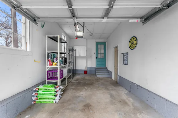 $173,500 | 2394 Forrest Drive, Hillsdale, MI 49242