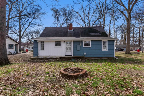 $173,500 | 2394 Forrest Drive, Hillsdale, MI 49242