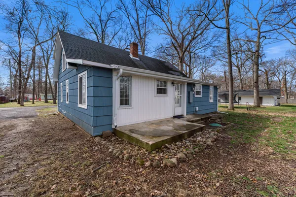 $173,500 | 2394 Forrest Drive, Hillsdale, MI 49242