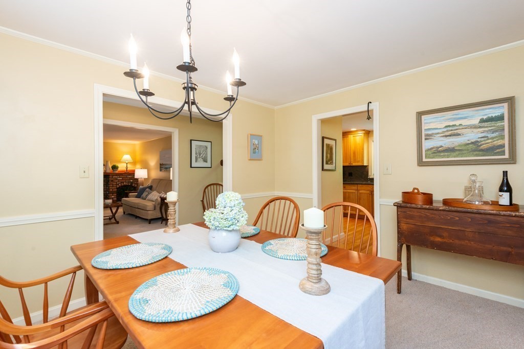34 Newbury Road Ipswich, MA 01938 - Photo 5 of 42 Gallery Image 5