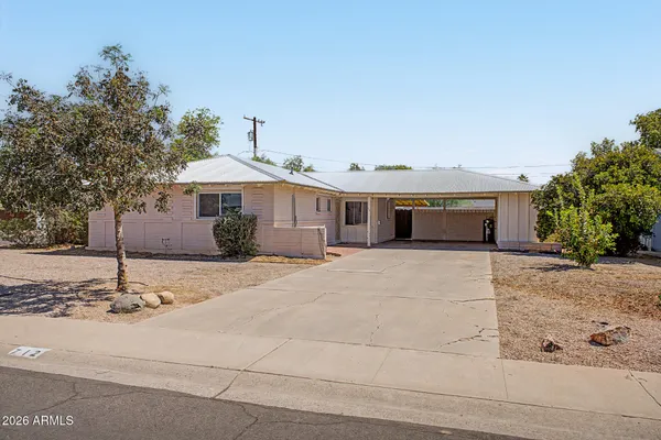 $2,150 | 712 West Parkway Boulevard, Tempe, AZ 85281