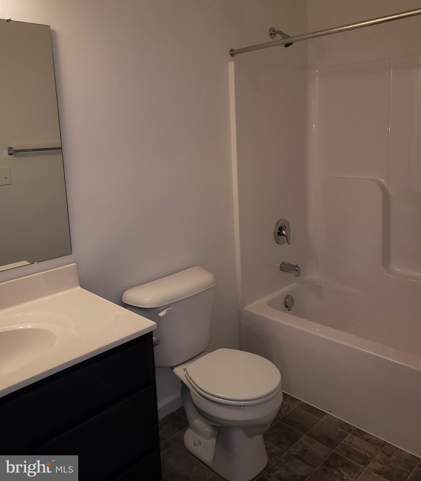 45 Fox Run Road Hanover, PA 17331 - Photo 10 of 18 Hall Bath