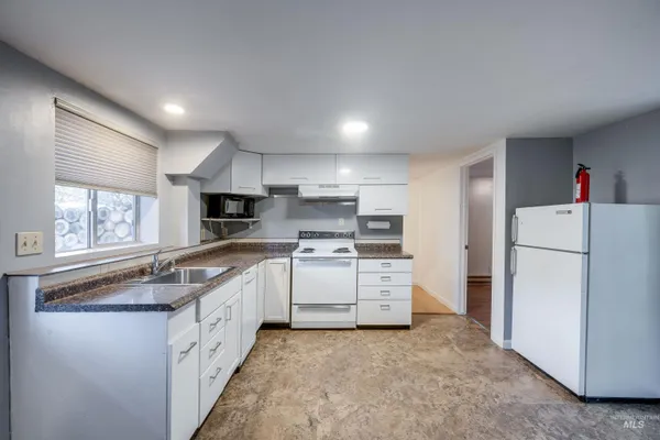 $245,000 | 415 South Pine Street, Troy, ID 83871