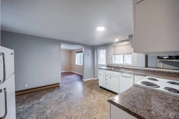$245,000 | 415 South Pine Street, Troy, ID 83871