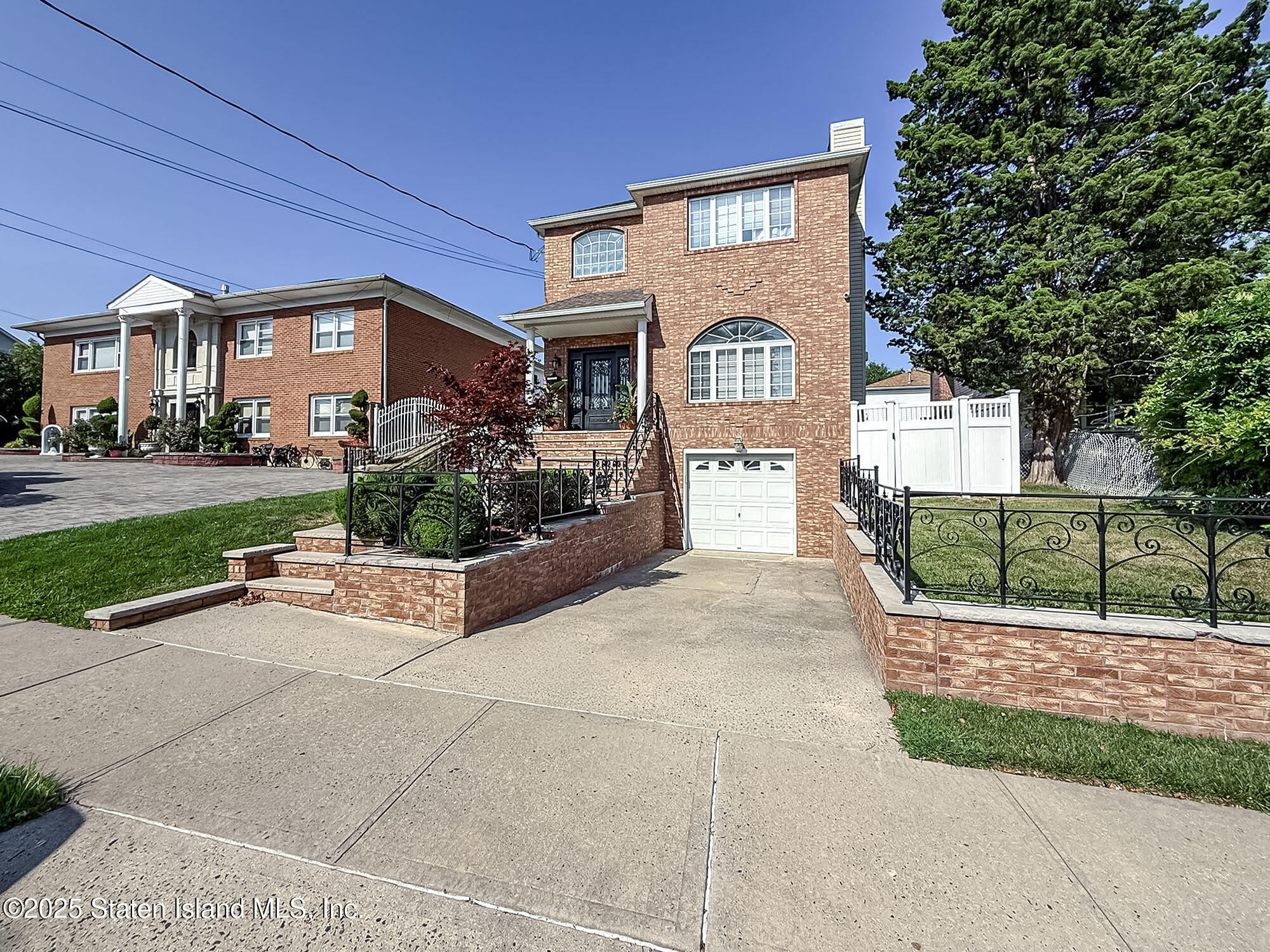 267 Woods Of Arden Road Staten Island, NY 10312 - Photo 37 of 37 IMG_9122