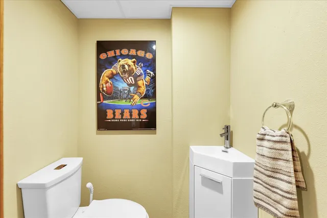 $442,195 | 725 North Maple Street, Paxton, IL 60957